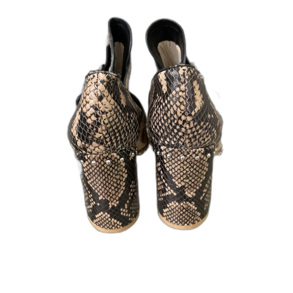 Gianni Bini Ankle Boot Size 7.5 Decie Snake Print Metal Block Heel buckles studs - Picture 5 of 12